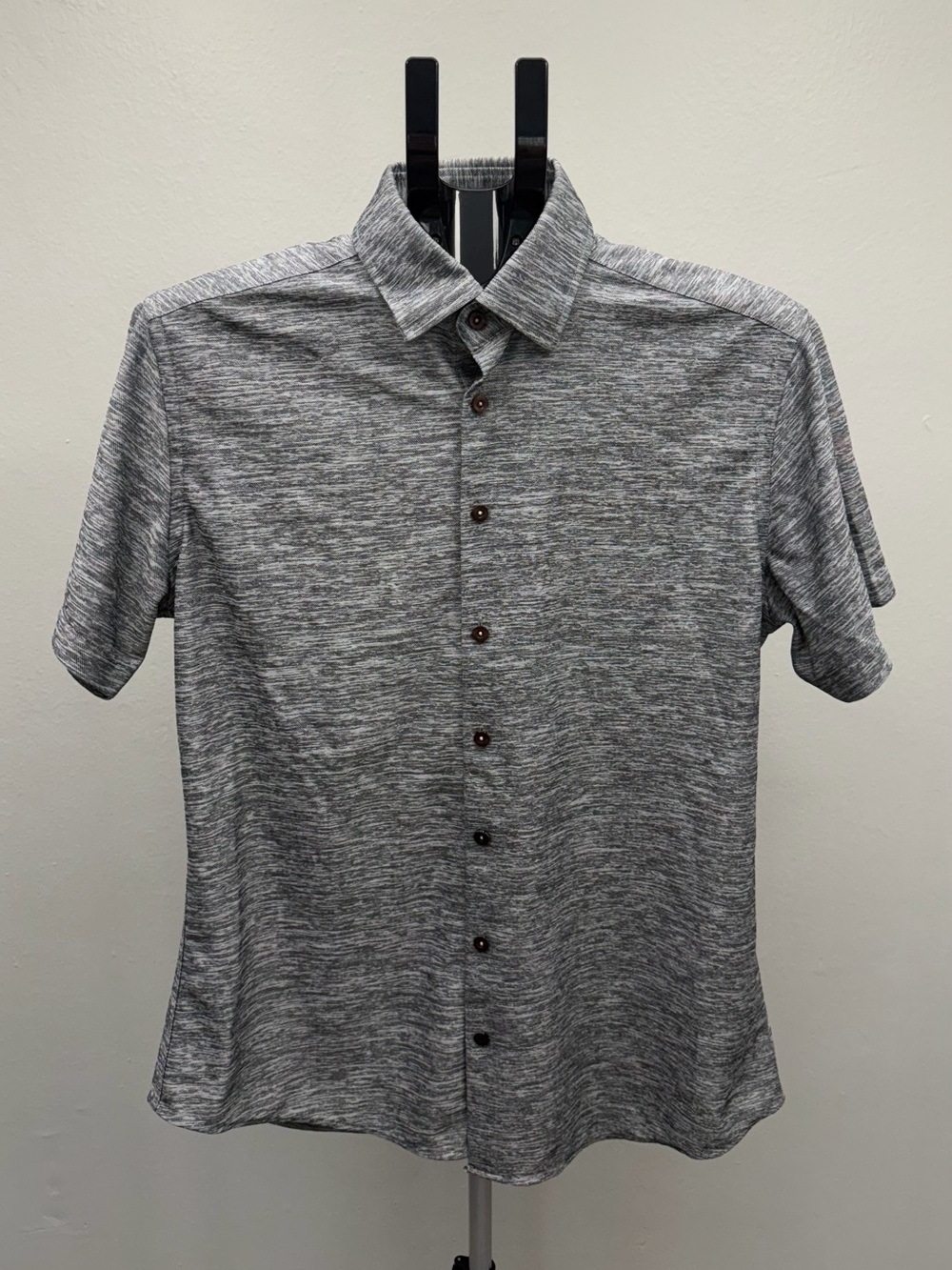 Stone Rose Men’s Gray Space Dye Short Sleeve Button Up Shirt Size 3